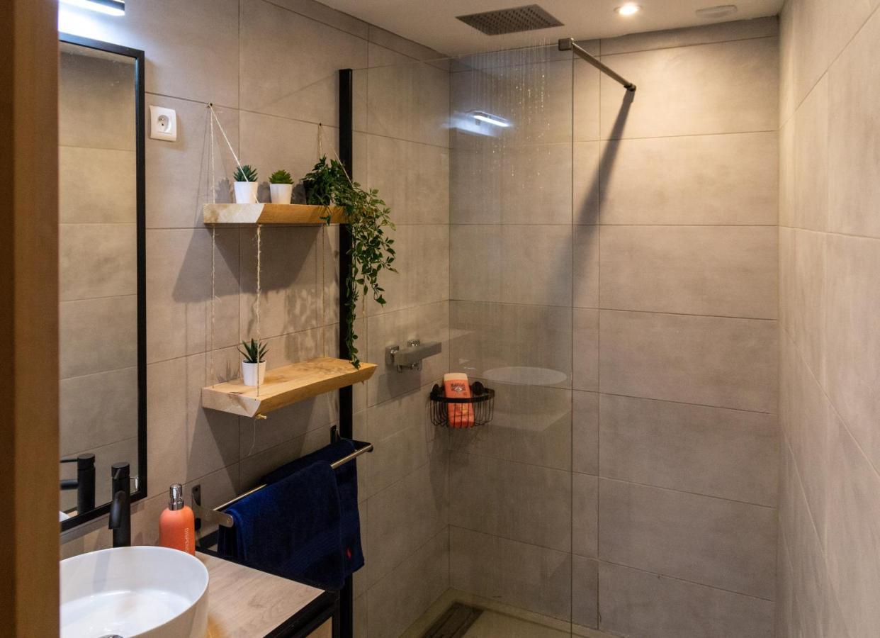T2 Moderne Hypercentre 40M2, Au Pied De La Cathedrale Lägenhet Auch Exteriör bild
